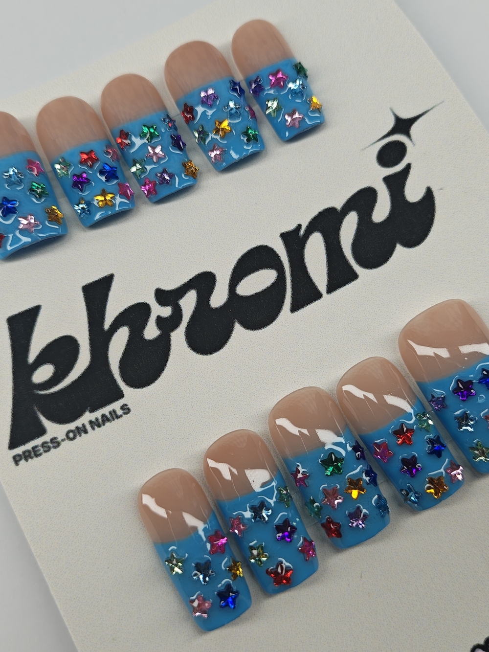 Faye's Star French Nails From Euphoria - Picture 3 of 5